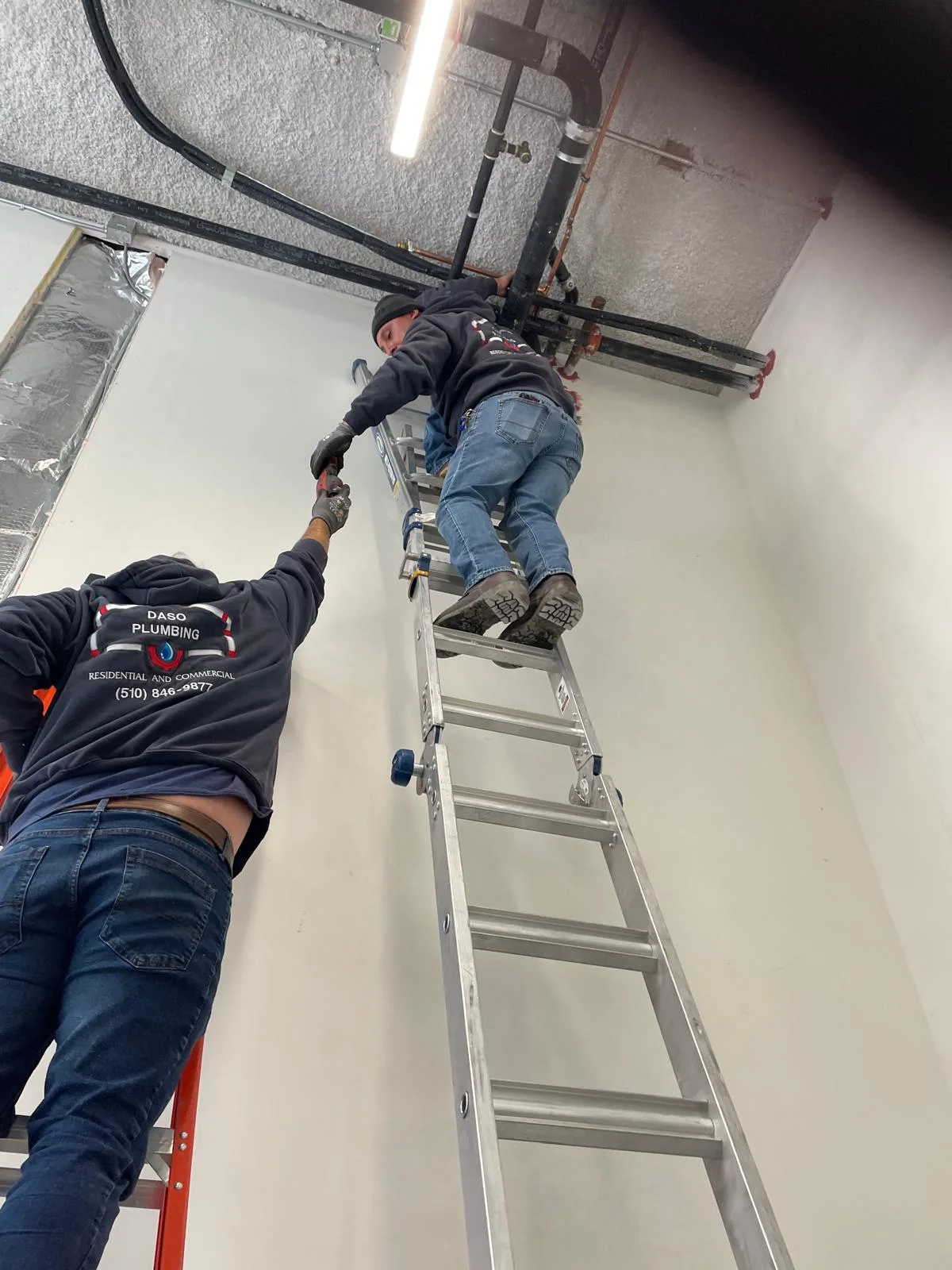 Gas Line Installation, Leak Testing & Seismic Earthquake Valves